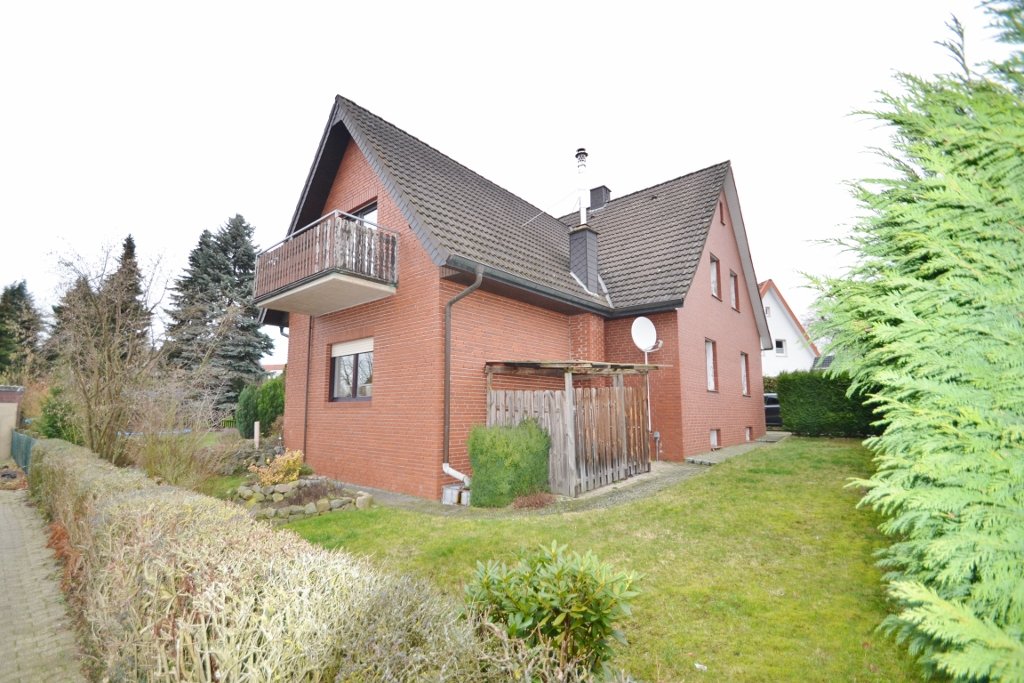 Wallenhorst Großzügiges Ein/Zweifamilienhaus in guter